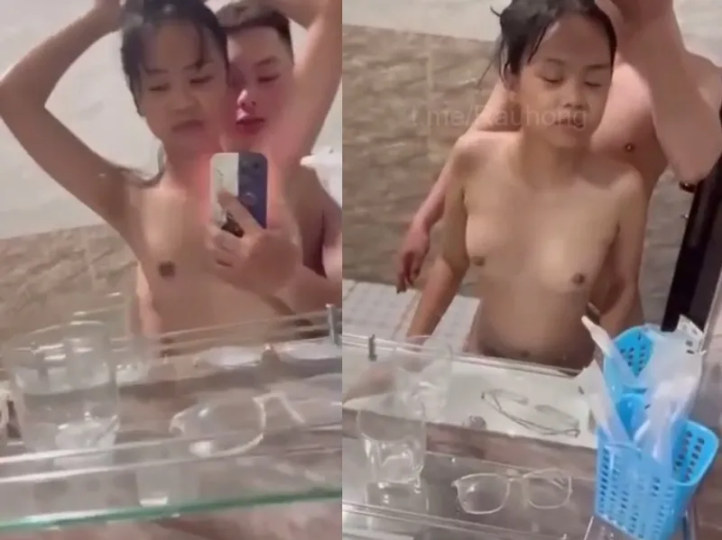 Nhỏ nhắn em cùng anh bồ trả bài trước gương quay kỉ niệm